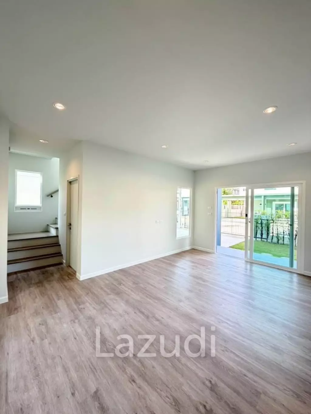 Brand New 4-Bedroom House Near BISP