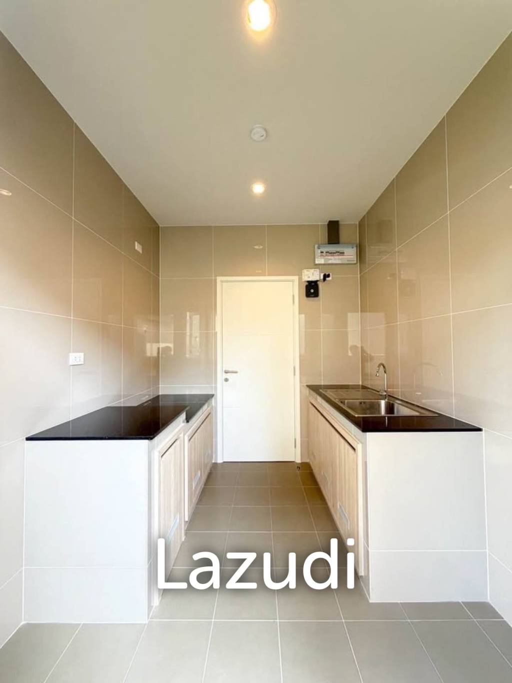 Brand New 4-Bedroom House Near BISP