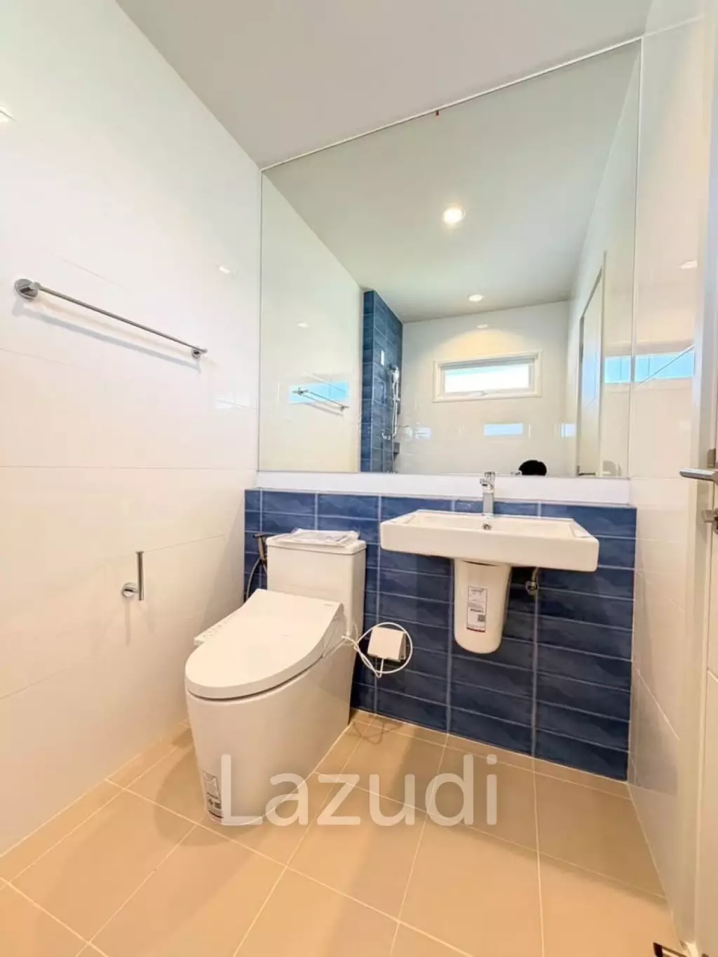 Brand New 4-Bedroom House Near BISP