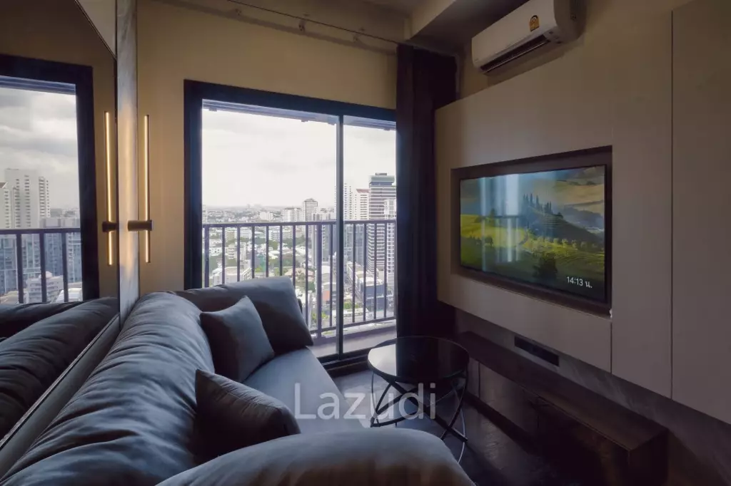 33 sqm modern 1 bedroom condo at Park Origin Thonglor Bangkok