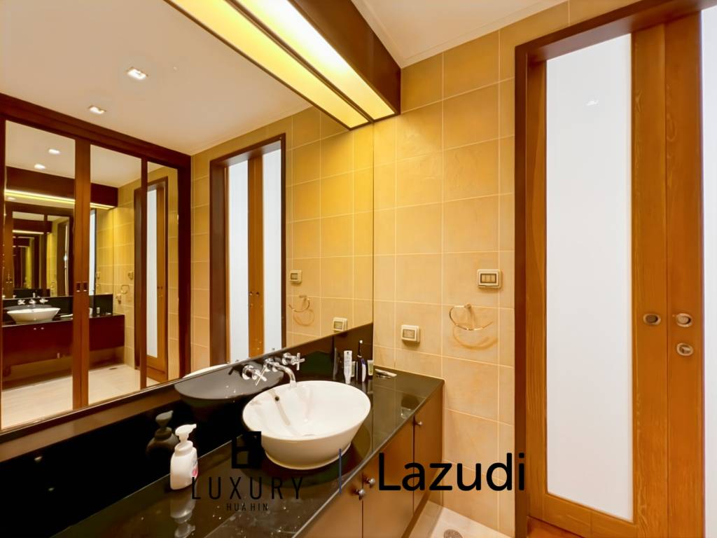 148 sqm 2 Bedroom Pool Access Condo in Hua Hin Blue Lagoon