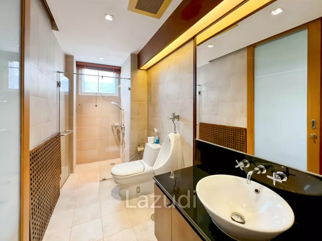 148 sqm 2 Bedroom Pool Access Condo in Hua Hin Blue Lagoon