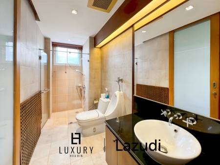 148 sqm 2 Bedroom Pool Access Condo in Hua Hin Blue Lagoon