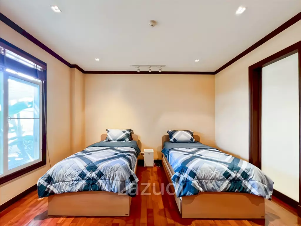 148 sqm 2 Bedroom Pool Access Condo in Hua Hin Blue Lagoon