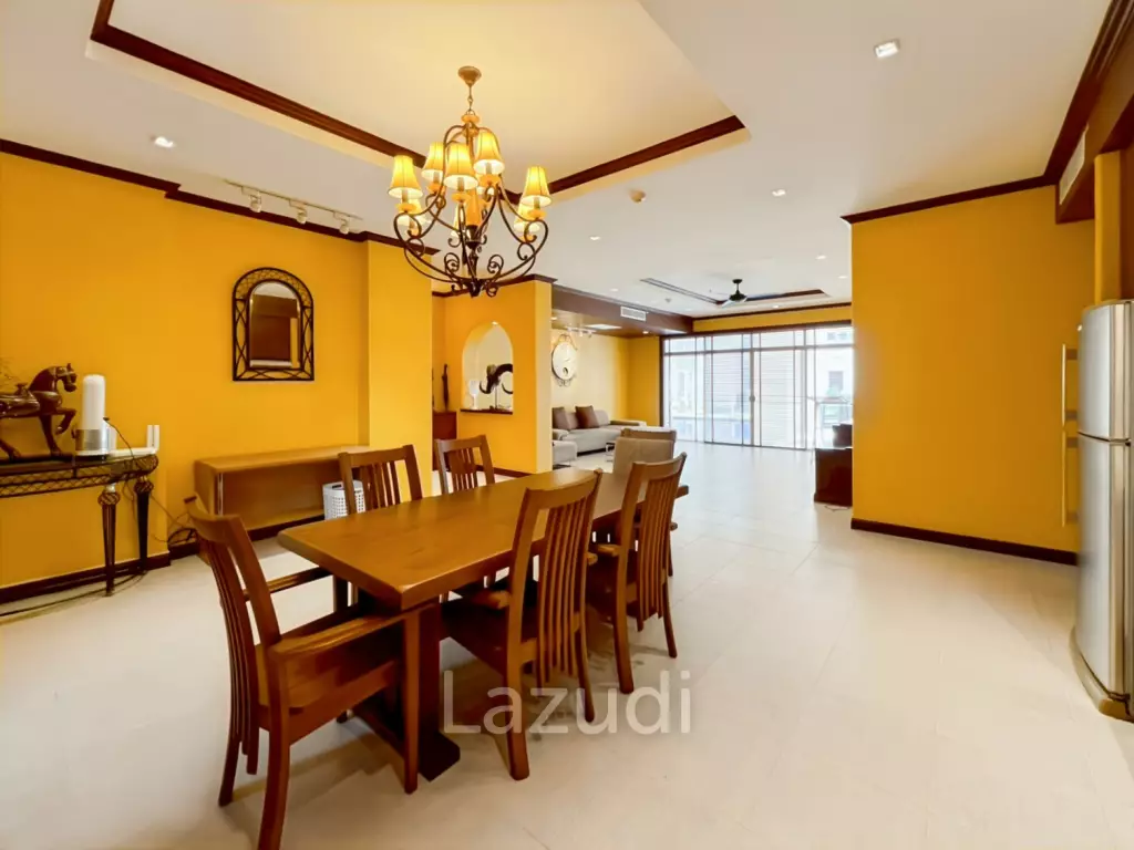 148 sqm 2 Bedroom Pool Access Condo in Hua Hin Blue Lagoon