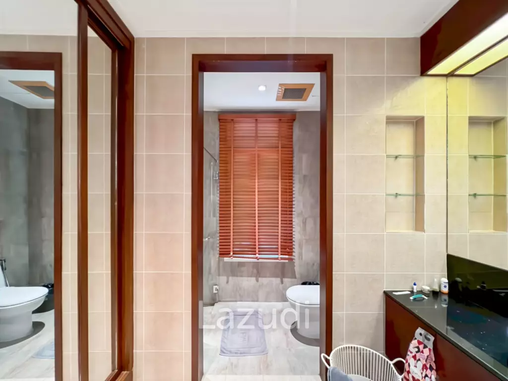 148 sqm 2 Bedroom Pool Access Condo in Hua Hin Blue Lagoon