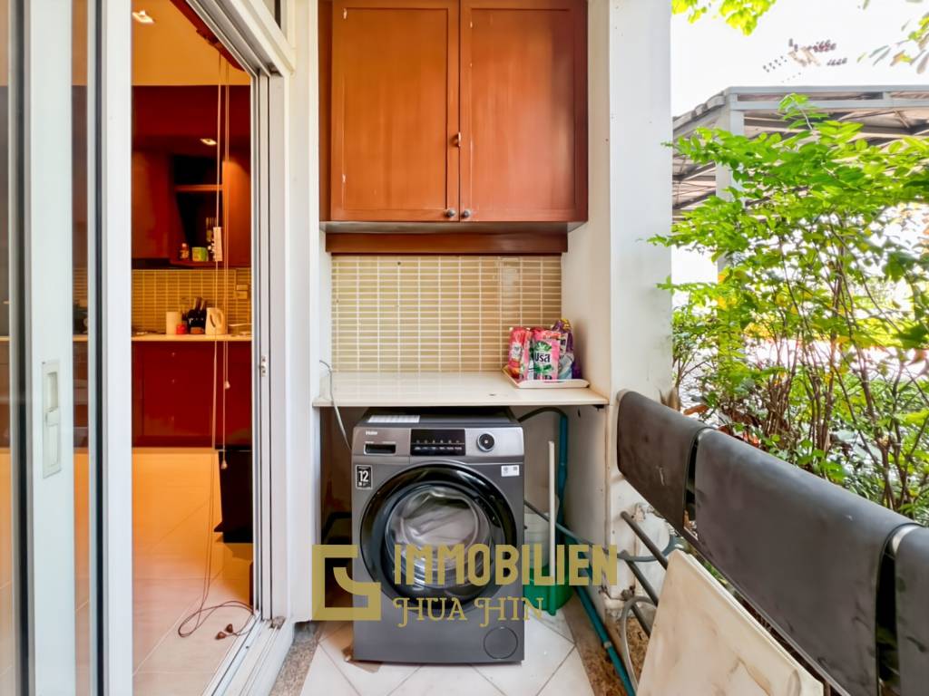 direkter Poolzugang / 148 qm Wohnfläche / 2 Schlafzimmer + 2 Badezimmer