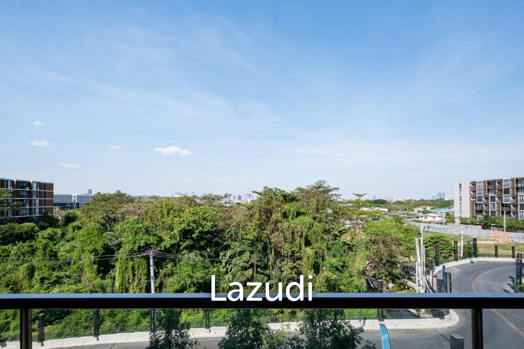 3 Bed 4 Bath Condo For Sale in Park Court Sukhumvit 77