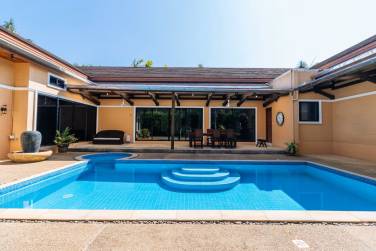 Spacious 4-Bedroom Pool Villa for Rent in Chalong