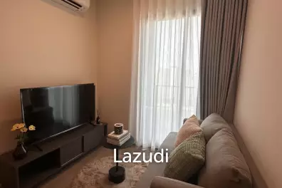 40 sqm condo on 23rd floor in Huai Khwang Bangkok