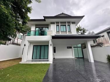Newly Renovated 4-Bedroom House for Sale in Chalong