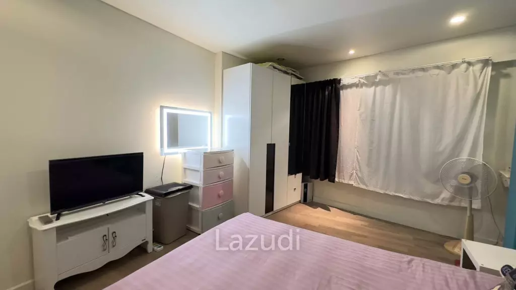 52 sqm condo with pool access at Mykonos Hua Hin City