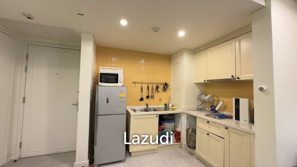 52 sqm condo with pool access at Mykonos Hua Hin City