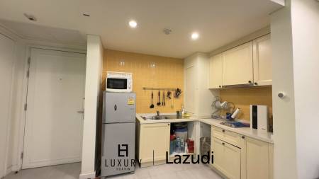 52 sqm condo with pool access at Mykonos Hua Hin City