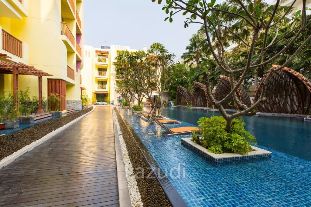 52 sqm condo with pool access at Mykonos Hua Hin City