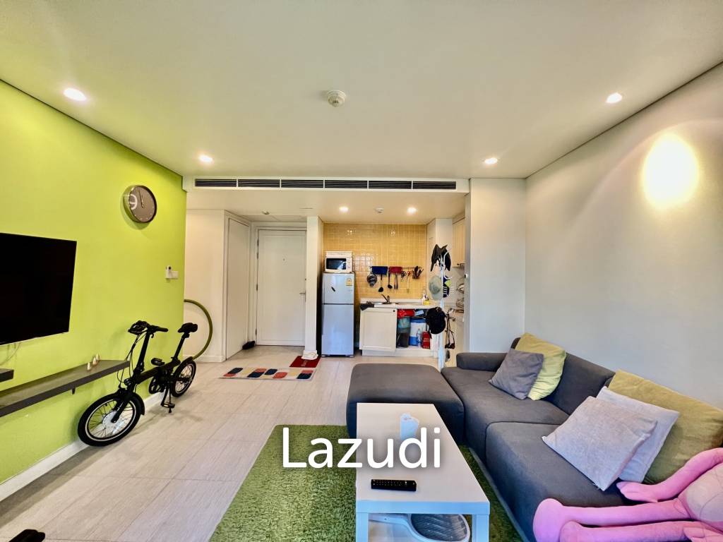 52 sqm condo with pool access at Mykonos Hua Hin City