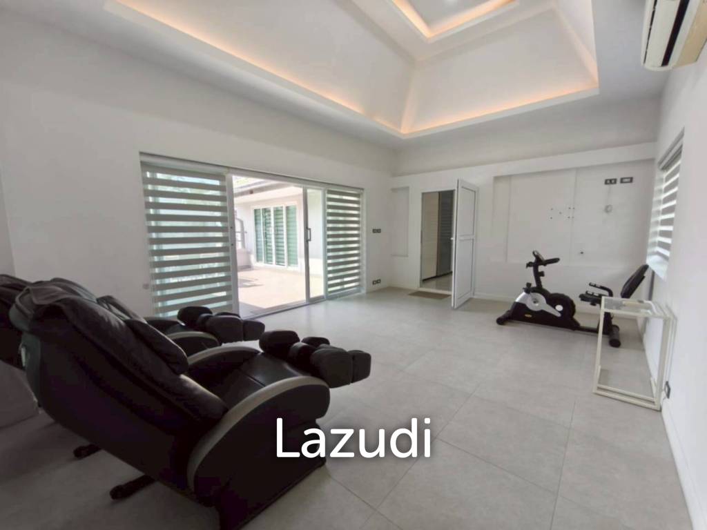 3 Bedroom 4 Bathroom 280 SQ.M. Phoenix Golf & Country Club
