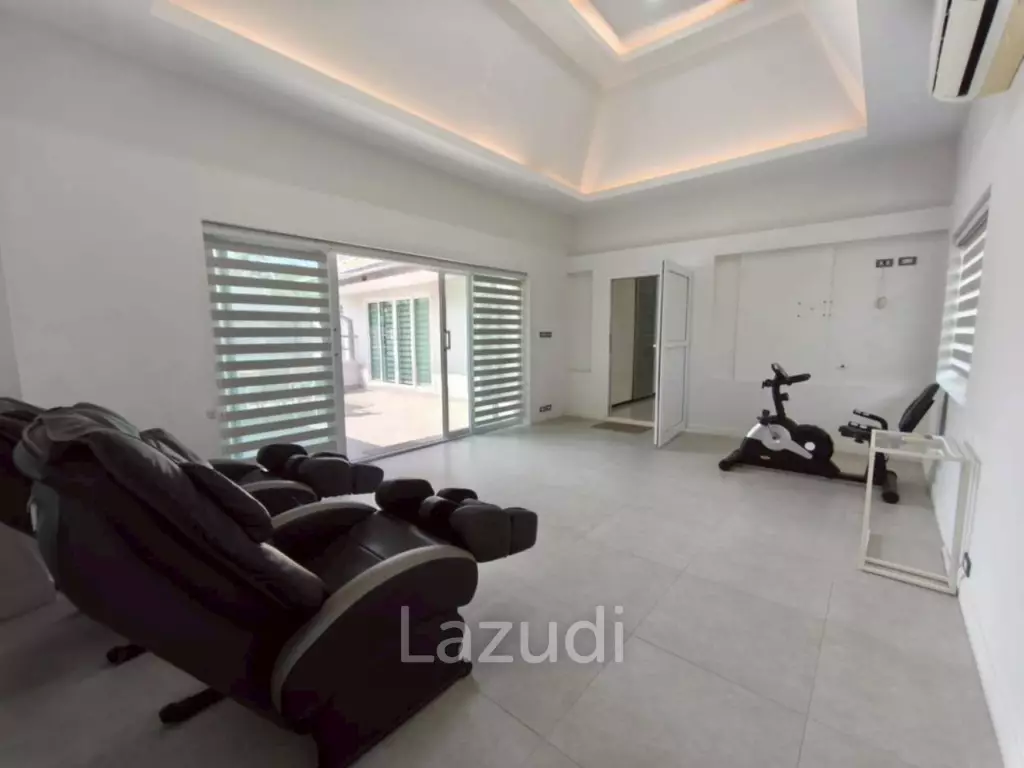 3 Bedroom 4 Bathroom 280 SQ.M. Phoenix Golf & Country Club