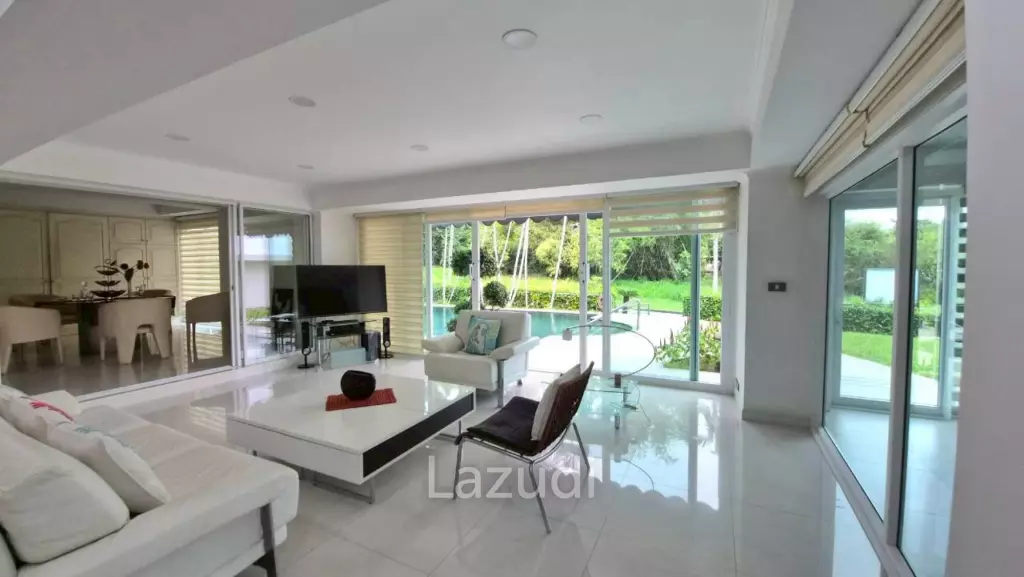 3 Bedroom 4 Bathroom 280 SQ.M. Phoenix Golf & Country Club
