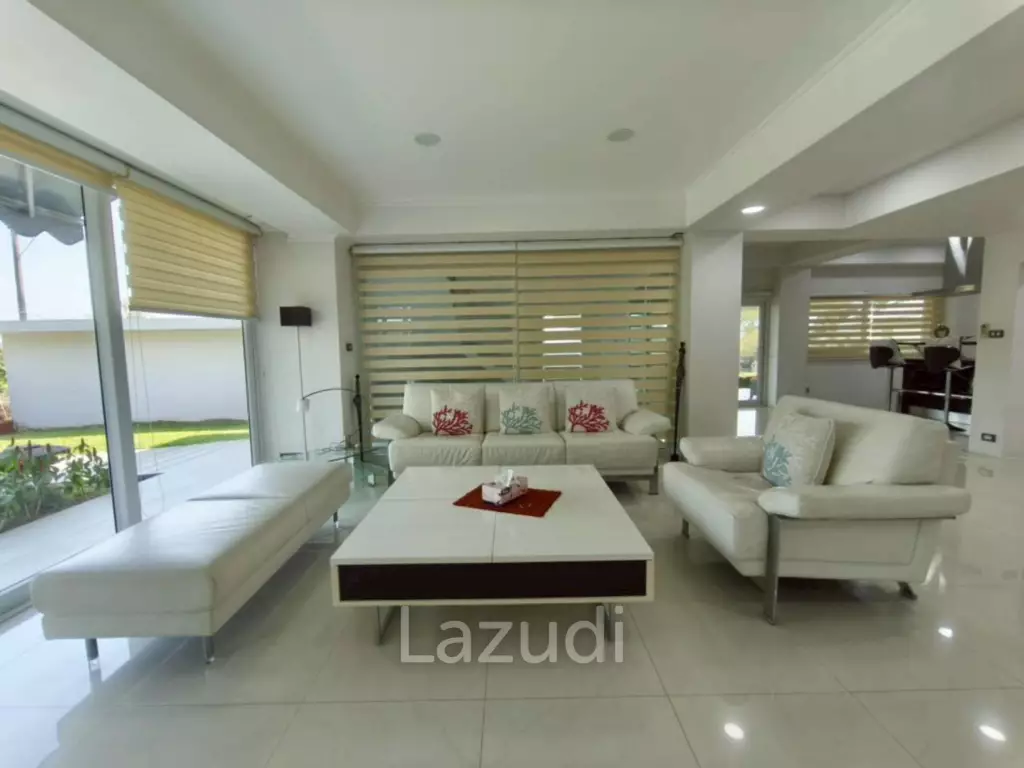 3 Bedroom 4 Bathroom 280 SQ.M. Phoenix Golf & Country Club