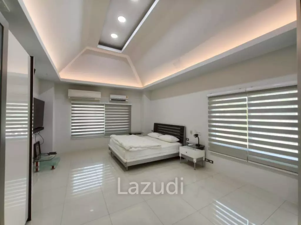 3 Bedroom 4 Bathroom 280 SQ.M. Phoenix Golf & Country Club