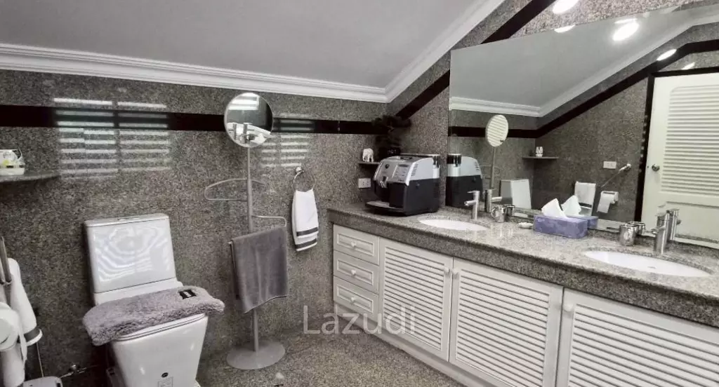 3 Bedroom 4 Bathroom 280 SQ.M. Phoenix Golf & Country Club