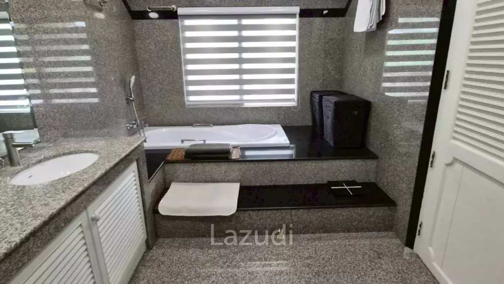 3 Bedroom 4 Bathroom 280 SQ.M. Phoenix Golf & Country Club