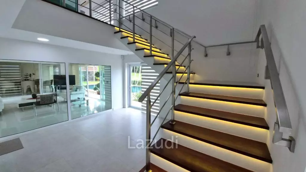 3 Bedroom 4 Bathroom 280 SQ.M. Phoenix Golf & Country Club