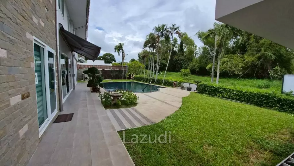 3 Bedroom 4 Bathroom 280 SQ.M. Phoenix Golf & Country Club