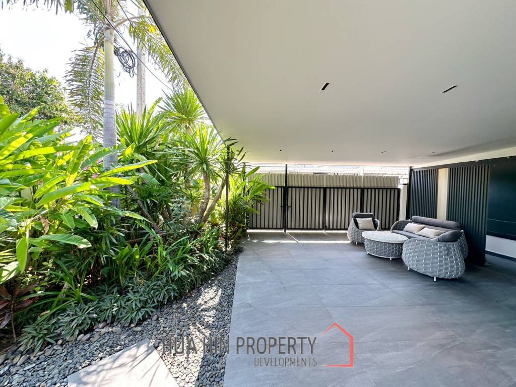 Modern detached home‑style home in Thap Tai Hua Hin