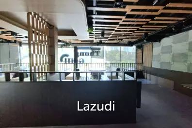185SQM Restaurant/Bar on Corner Sukhumvit 53 Community Area