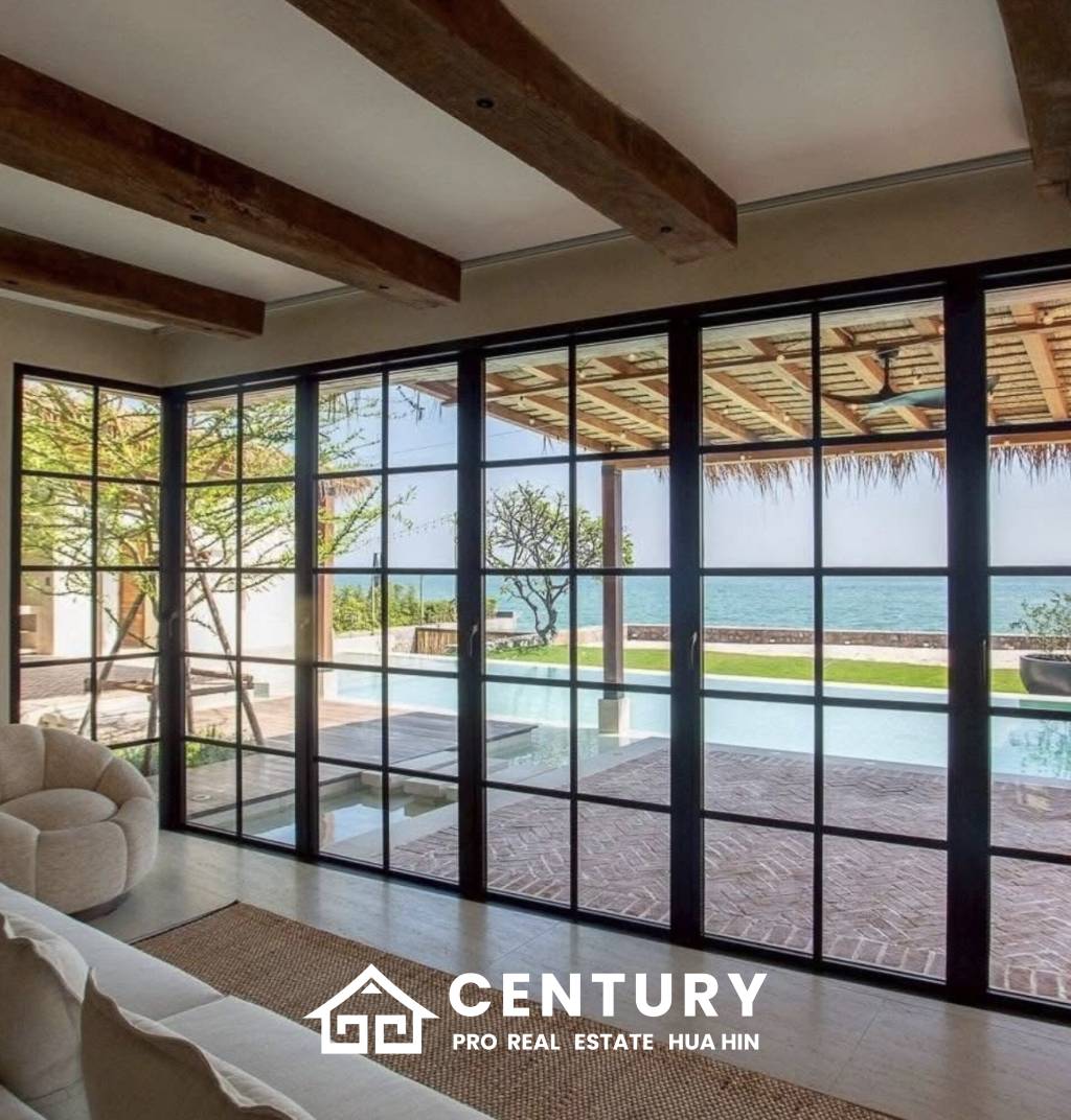 LUXURY BEACHFRONT POOL VILLA IN HUA HIN