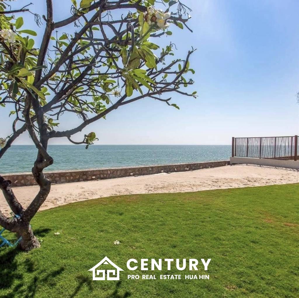 LUXURY BEACHFRONT POOL VILLA IN HUA HIN