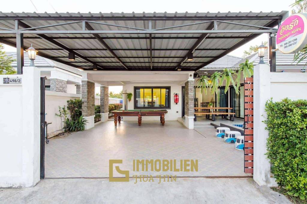 Investmentmöglichkeit / privater Pool / Wasserrutsche