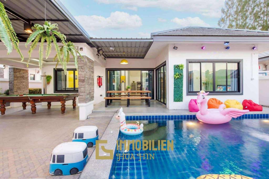 Investmentmöglichkeit / privater Pool / Wasserrutsche