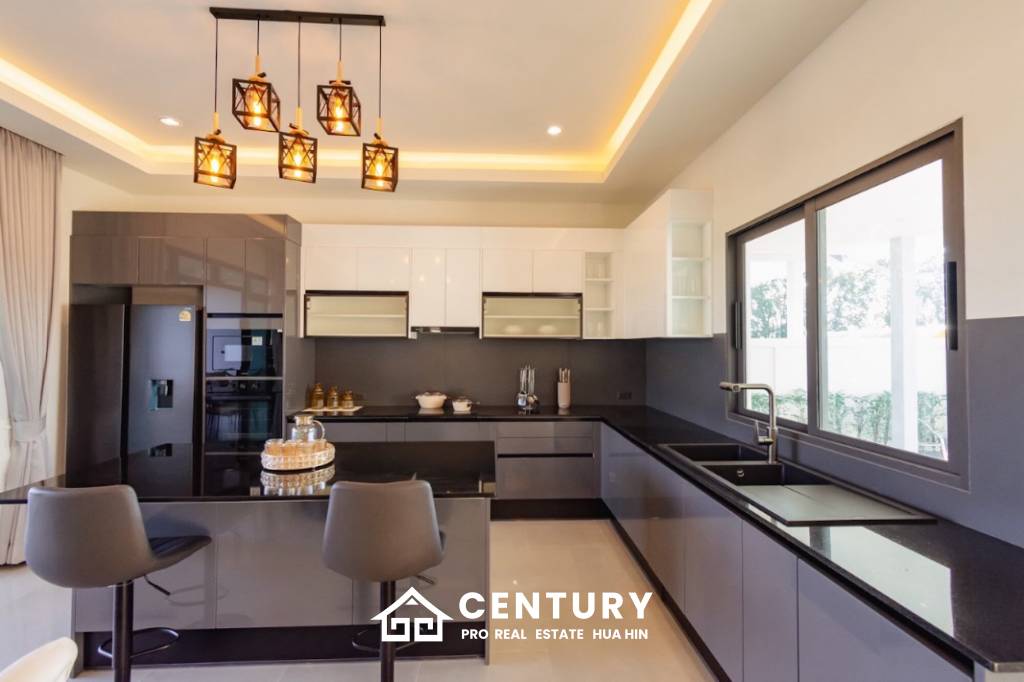 Beautiful House in Thap Tai Hua Hin | New 3 bed Pool Villas