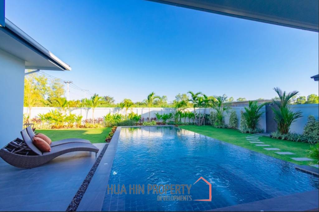 Beautiful House in Thap Tai Hua Hin | New 3 bed Pool Villas