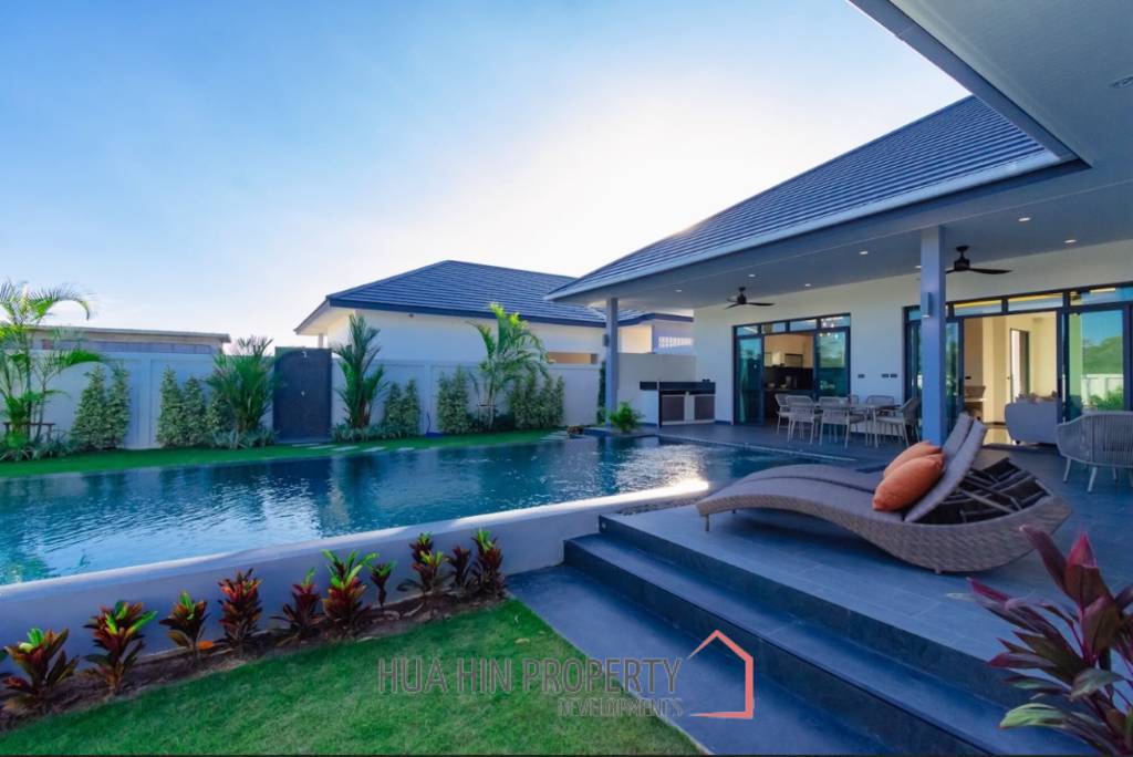 Beautiful House in Thap Tai Hua Hin | New 3 bed Pool Villas
