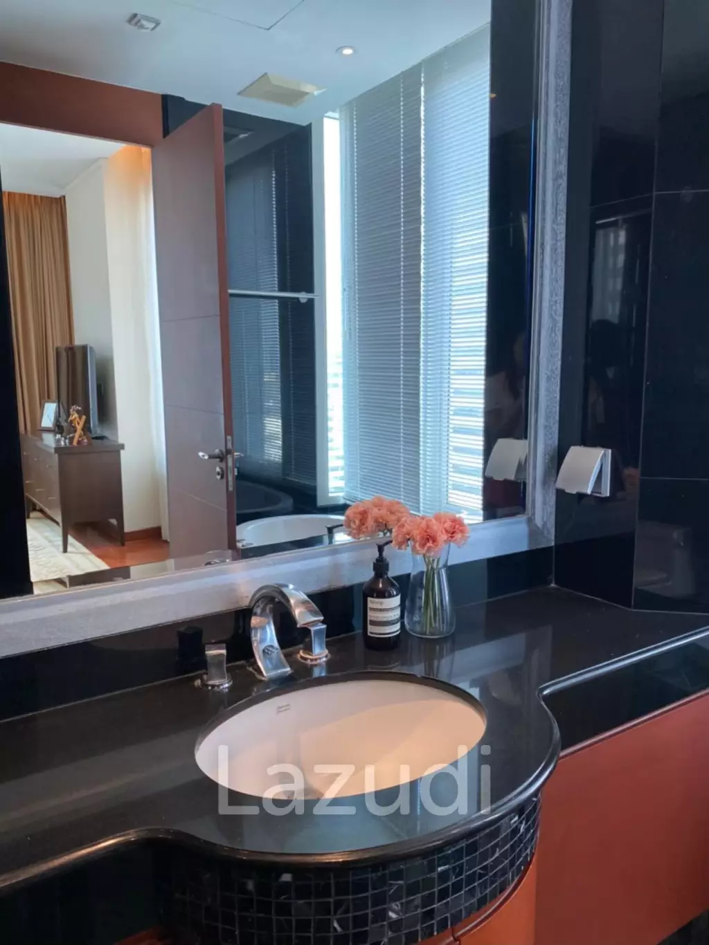 2 Bed 2 Bath 107 SQ.M The Infinity