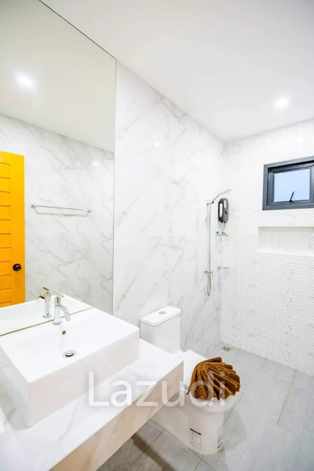 350 sqm 4 Bedroom Pool Villa for Sale in Hua Hin