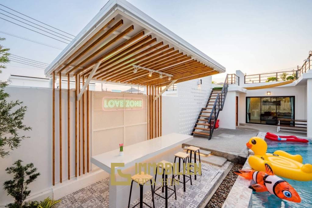 Investmentmöglichkeit / privater Pool / Wasserrutsche / 4 Schlafzimmer