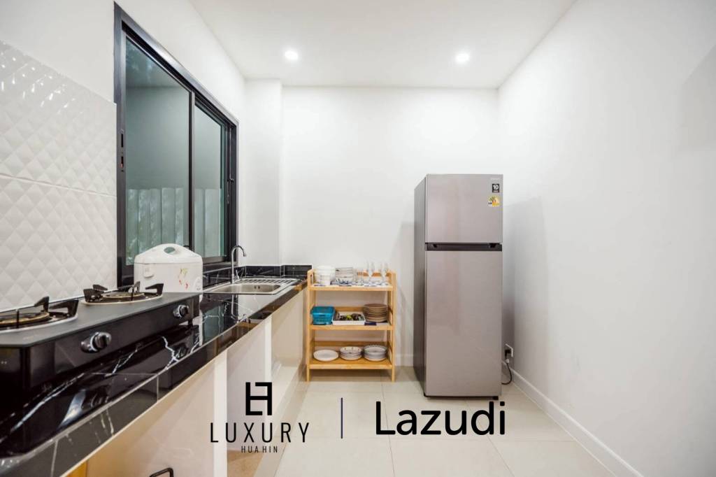 350 sqm 4 Bedroom Pool Villa for Sale in Hua Hin