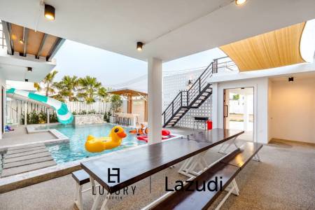 350 sqm 4 Bedroom Pool Villa for Sale in Hua Hin