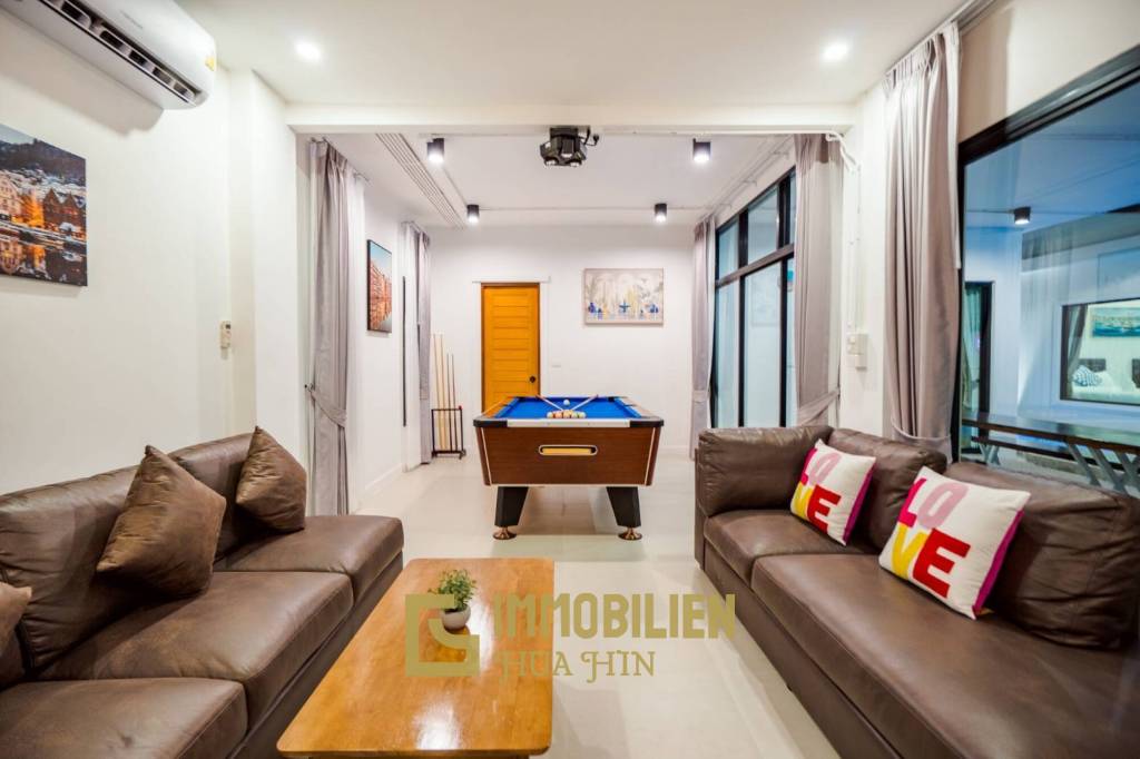 Investmentmöglichkeit / privater Pool / Wasserrutsche / 4 Schlafzimmer