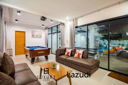 350 sqm 4 Bedroom Pool Villa for Sale in Hua Hin