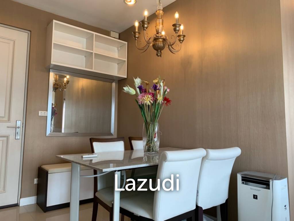 58 sqm high floor condo at Q House Condo Sathorn Khlong San