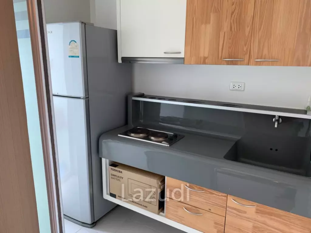 58 sqm high floor condo at Q House Condo Sathorn Khlong San