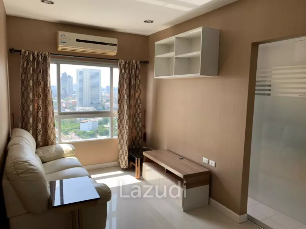 58 sqm high floor condo at Q House Condo Sathorn Khlong San