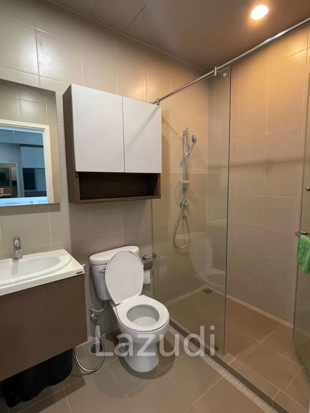 70 sqm high floor condo Hive Sathorn Khlong San Bangkok