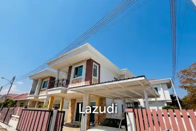 Pannasub 8: 3 beds 3 beds with 1 office room on Soi 88